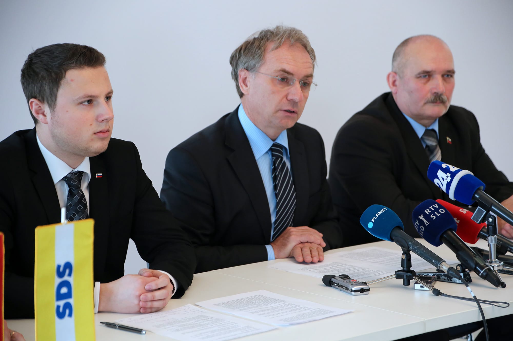 SDS predlaga ustanovitev Nacionalne garde