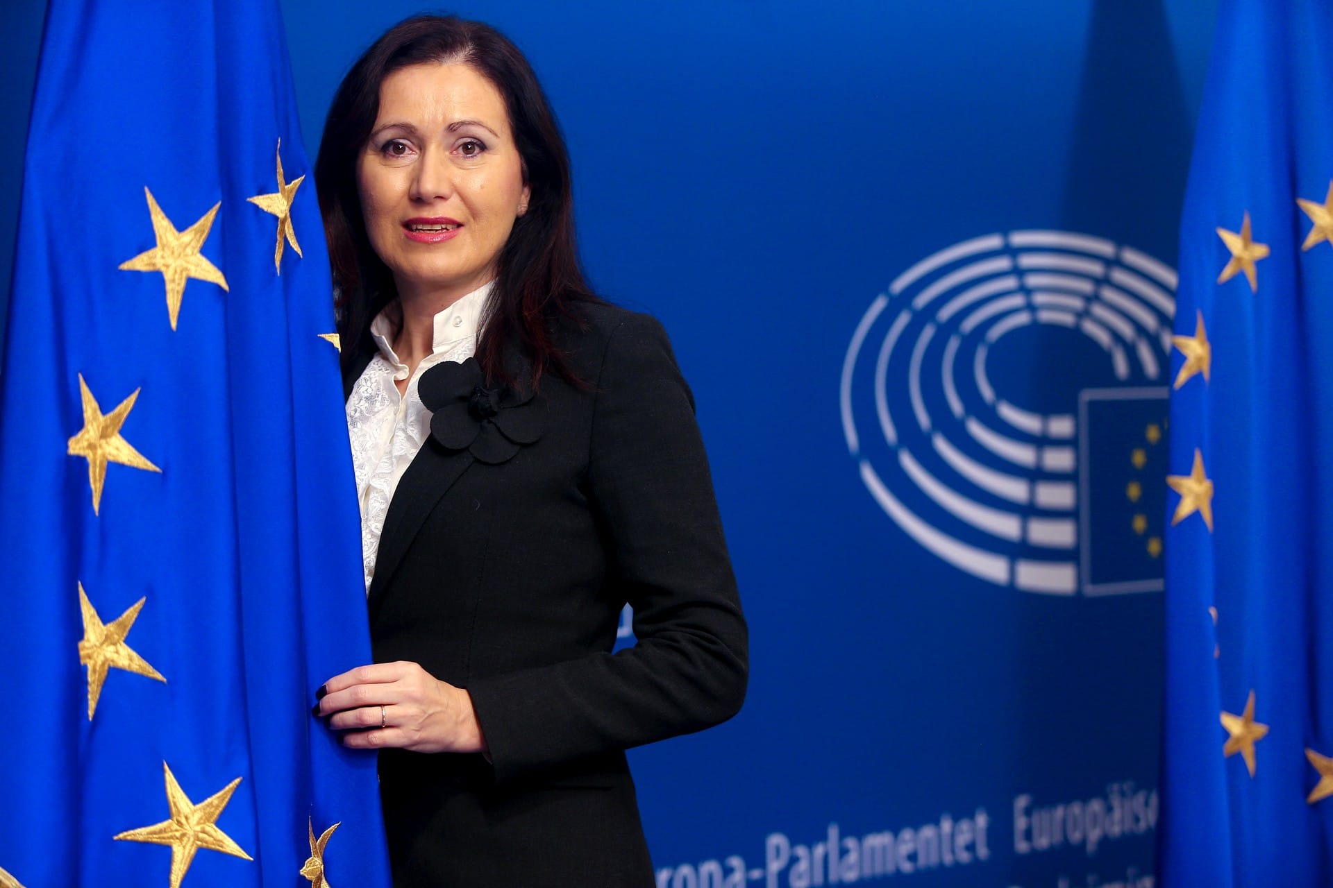 Patricija Šulin: Iz Slovenije je v davčne oaze izteklo vsaj 30 milijard evrov