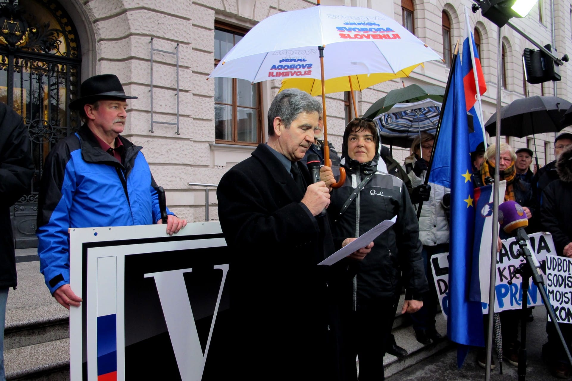Dr. Janez Juhant: Hočemo svojo državo, ki so nam jo ukradli nostalgiki.