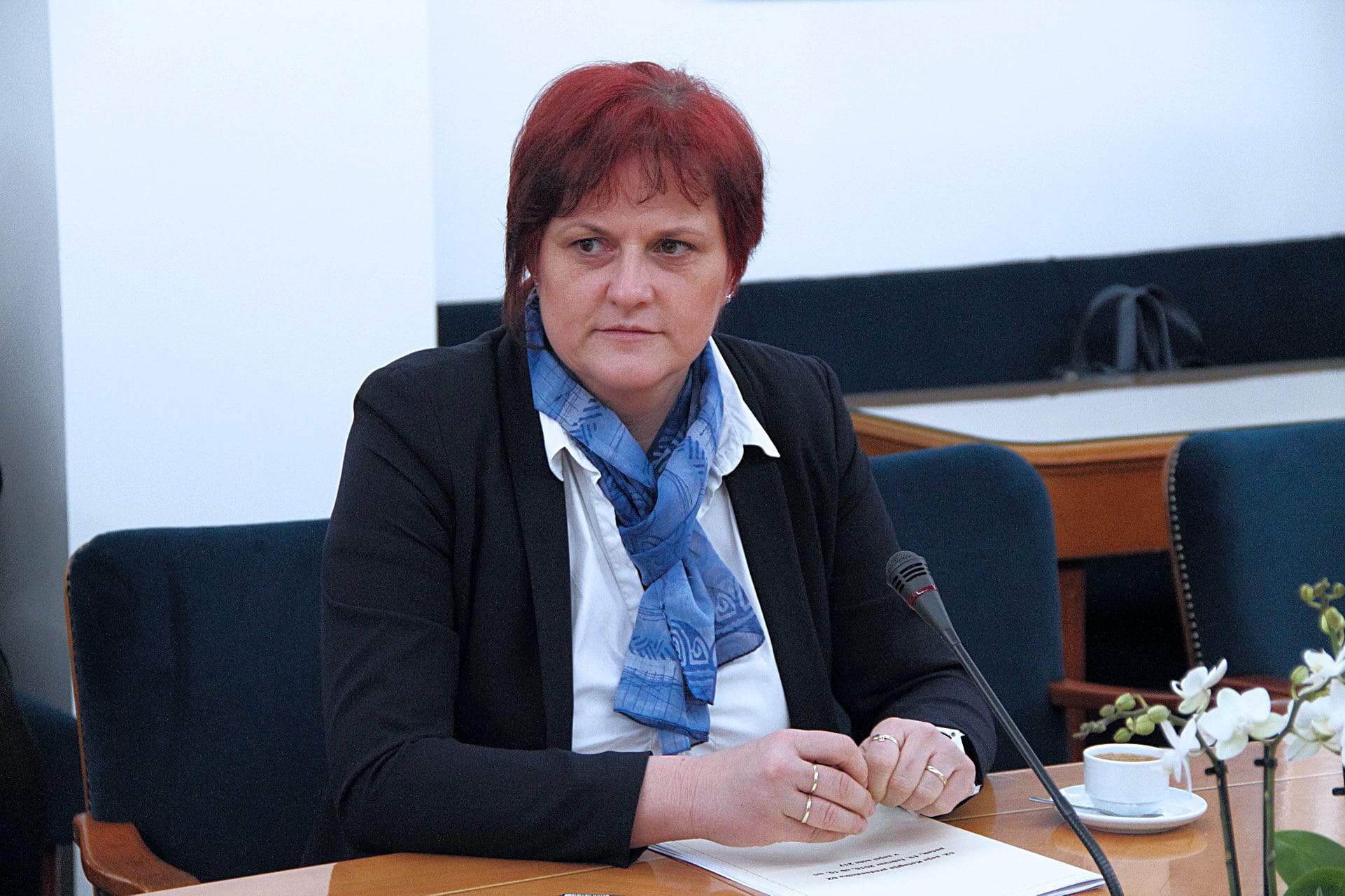 Čas je, da se preiskovalna komisija državnega zbora loti korupcije v zdravstvu