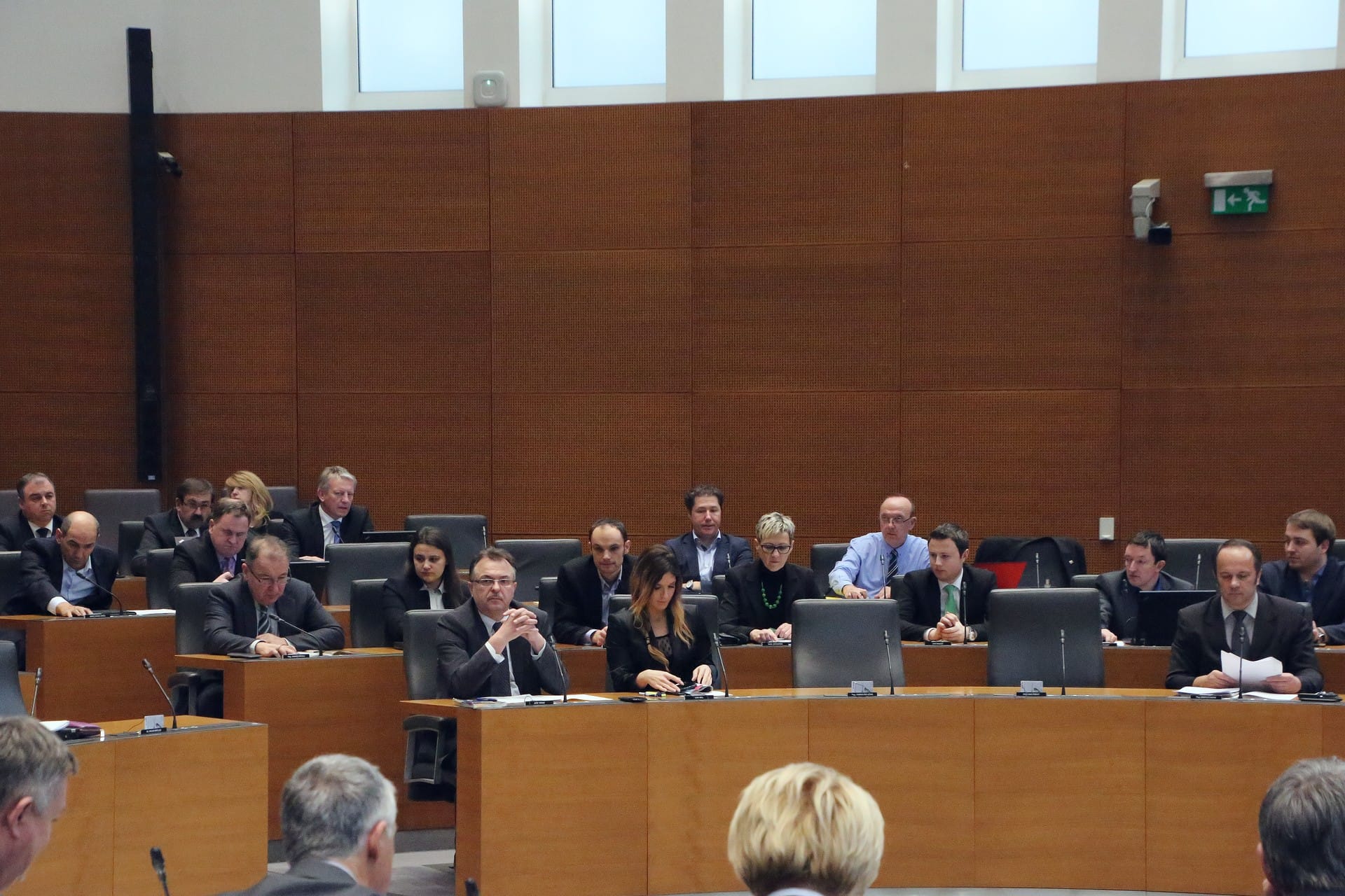 Minister Goran Klemenčič grobo posegel v pravico do varstva osebnih podatkov