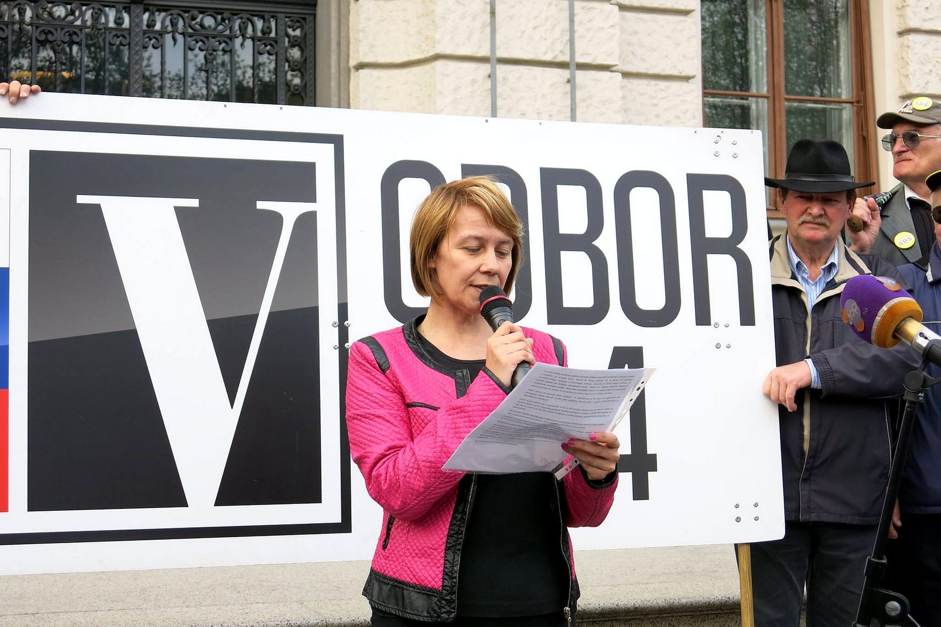 Alenka Jeraj: Sodstva, ki zapira nedolžne, kriminalcev pa ne vidi, ne potrebujemo!