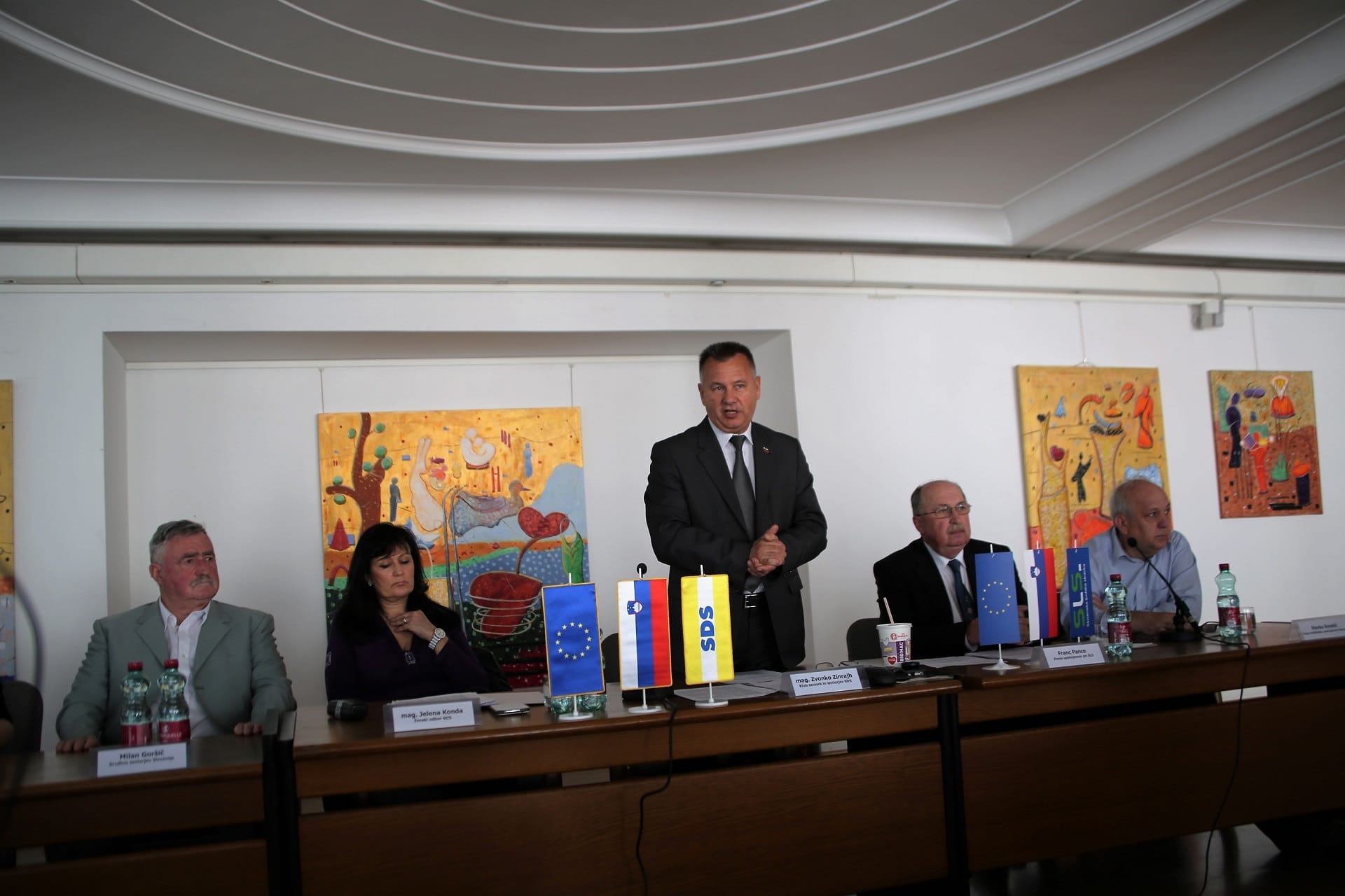 Seniorke in seniorje skrbi za prihodnost Slovenije