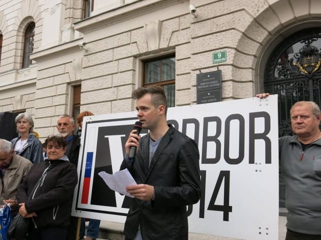 Dejan Škvarč: Vztrajniki smo tam, kjer smo potrebni, smo pričevalci nekega časa