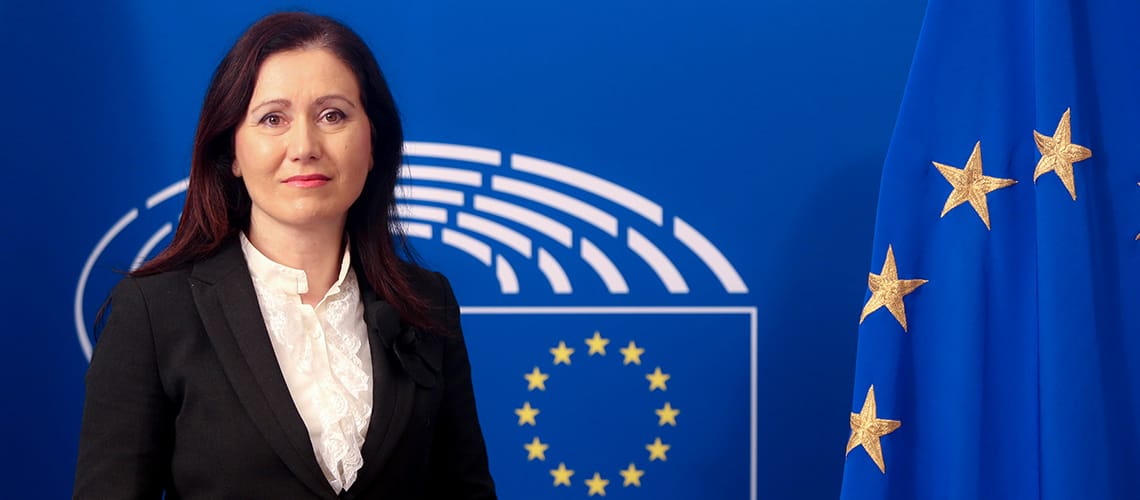 Patricija Šulin: Pomembno je, da tudi EIB preprečuje korupcijo in organiziran kriminal