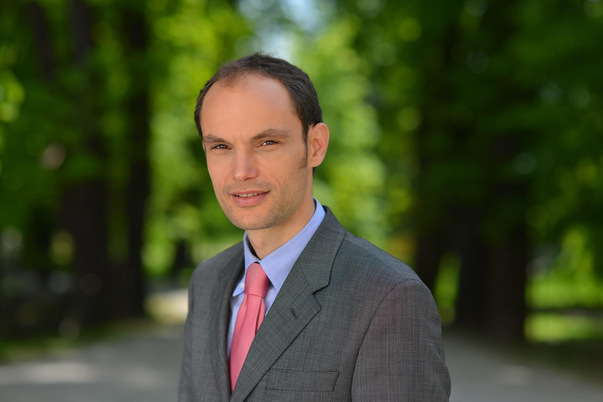 Dr. Anže Logar: Za 5 milijard evrov, kolikor nas je stala bančna sanacija, bi morali dobiti konkretnejši odgovor