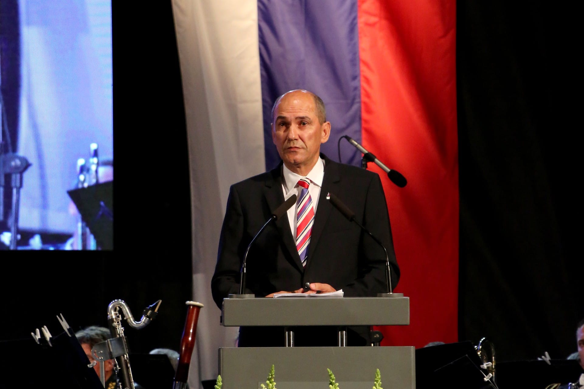 Janez Janša: Marsikje so se ljudje goloroki zoperstavili tankom JLA