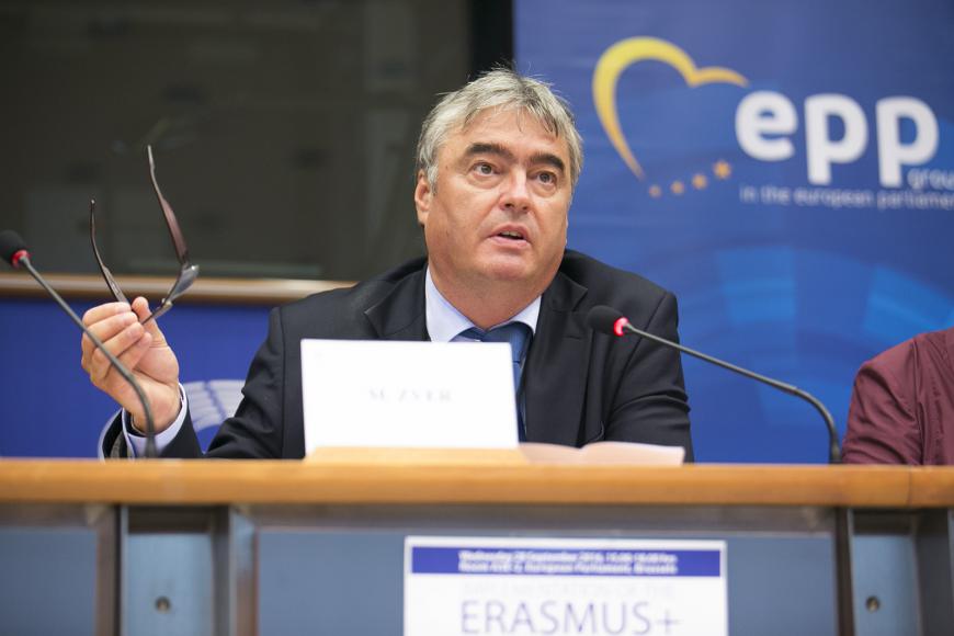 Dr. Milan Zver v Evropskem parlamentu predstavil svoje poročilo o programu Erasmus+