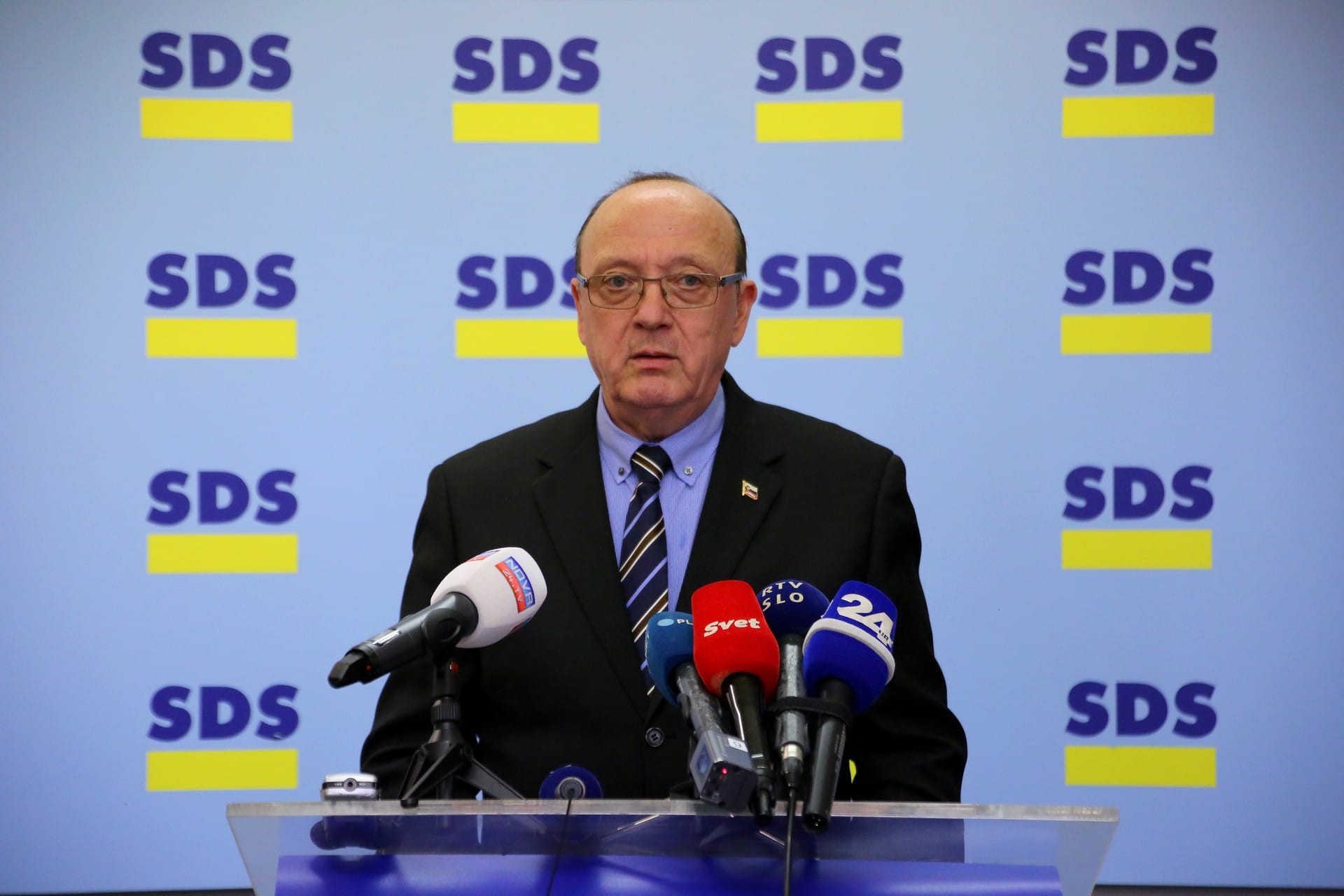 Dr. Vinko Gorenak: Nikoli ne bom pristal na to, da migranti od države dobijo več kot slovenski državljani