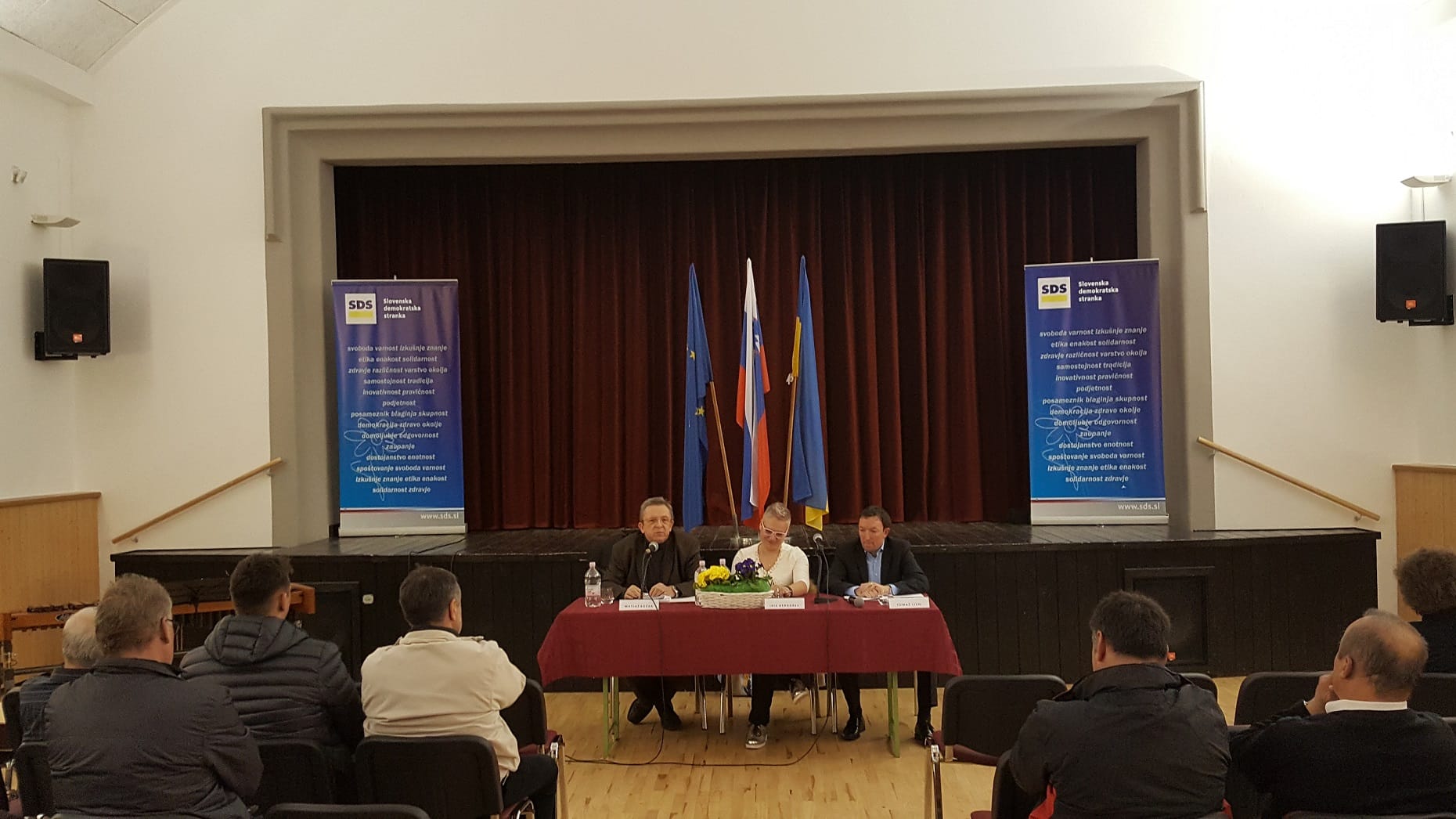 Investicija v podeželski podmladek je ključ do razvoja slovenskega kmetijstva