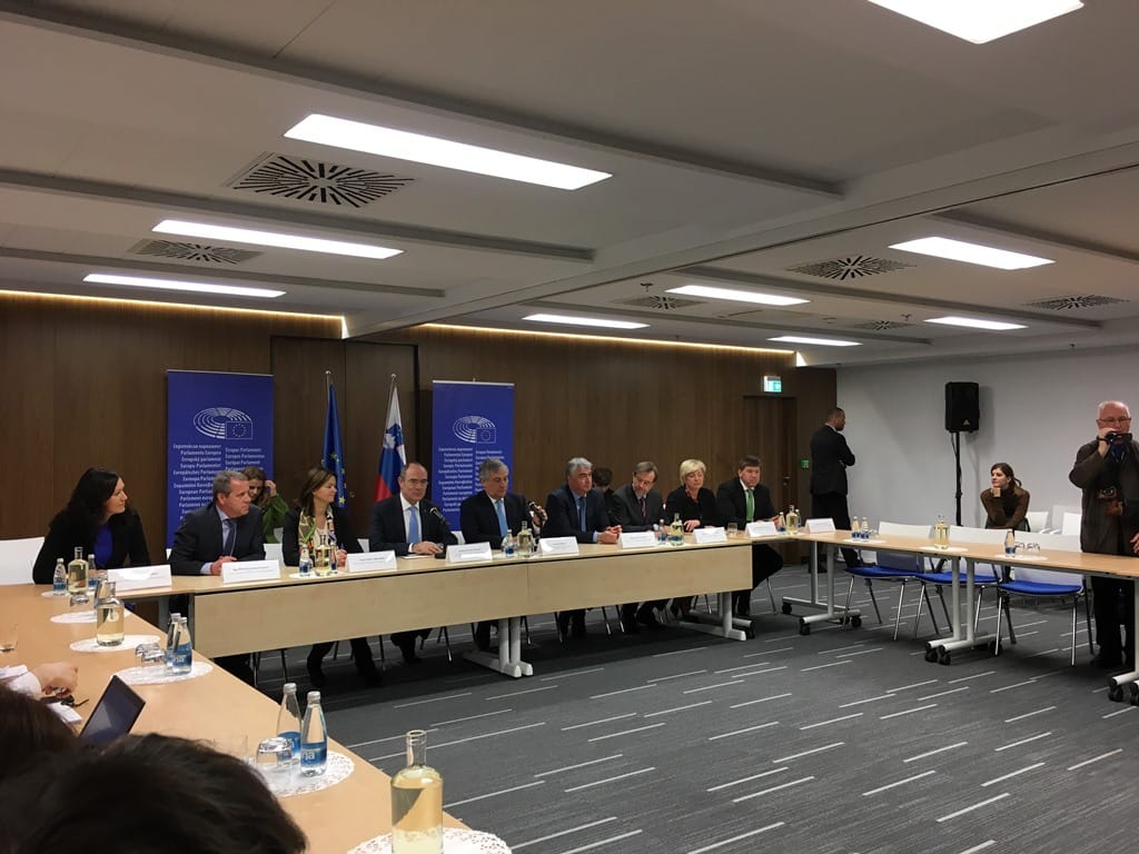 Evropski poslanci na odprtju Hiše Evropske unije