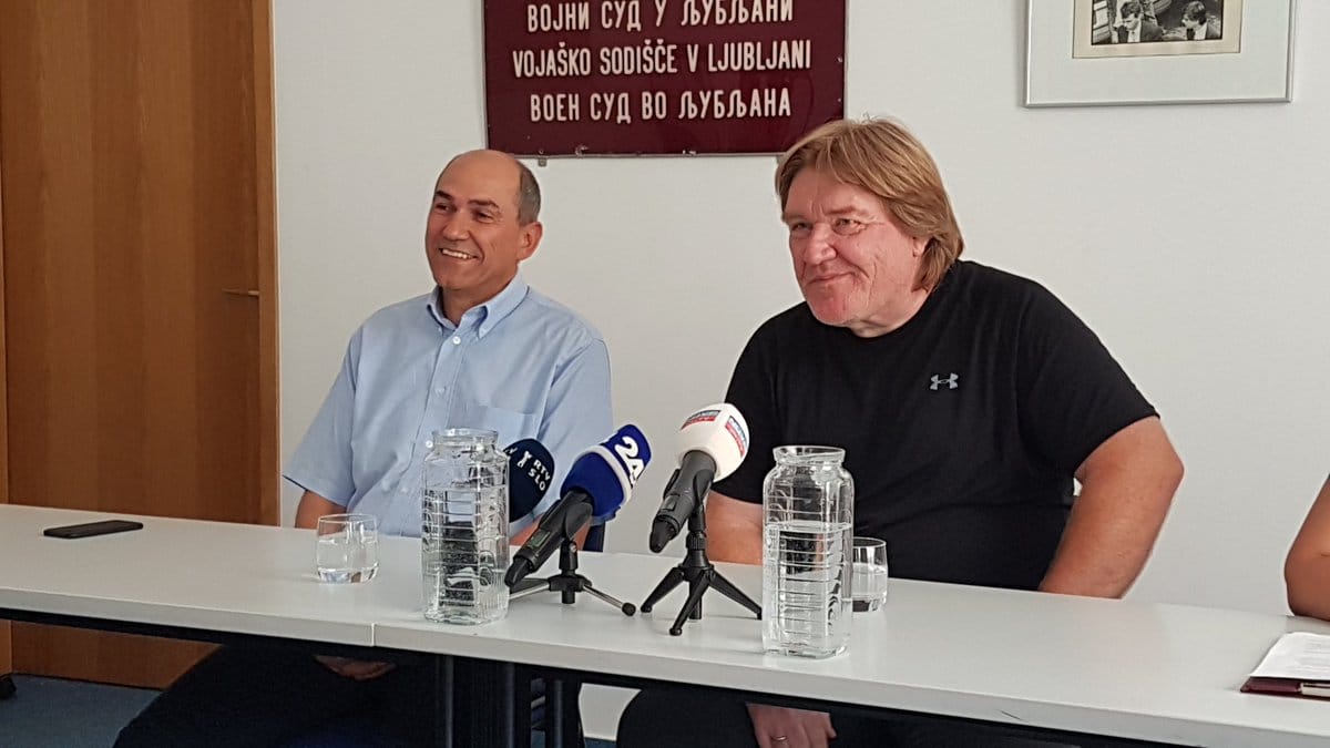 Janez Janša: Pred nami je spopad identitete s praznino, ki bo glasno odmeval!