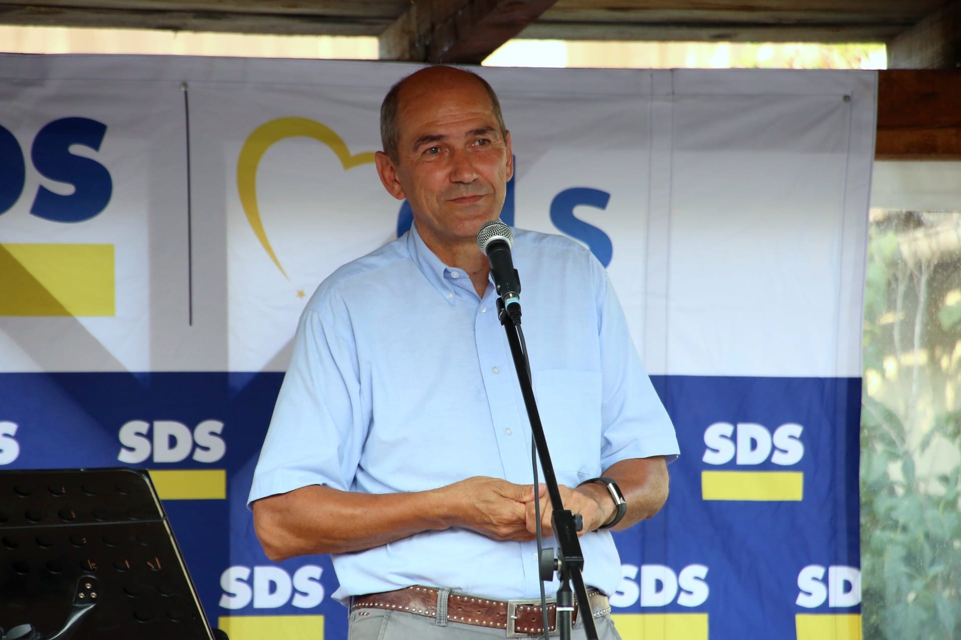 Janez Janša: Na velikih projektih, kot je gradnja drugega tira, se najprej krade denar, potem pa še volitve