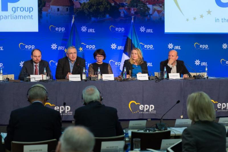 Predsedstvo Evropske ljudske stranke sprejelo dokumenta o Rusiji in obrambni strategiji