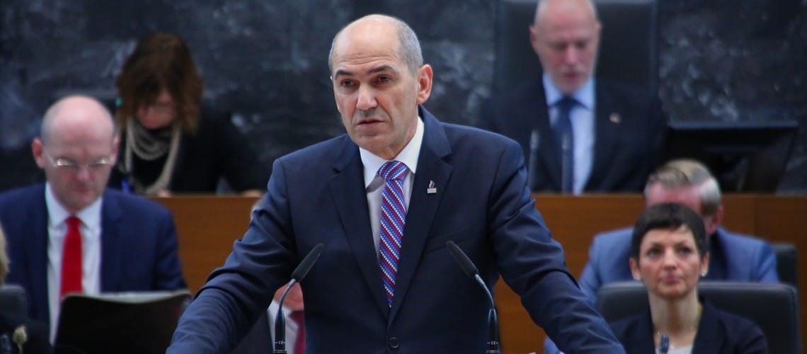 Janez Janša: Sklep vlade, da ne sodeluje na seji odbora za obrambo, predstavlja mini državni udar