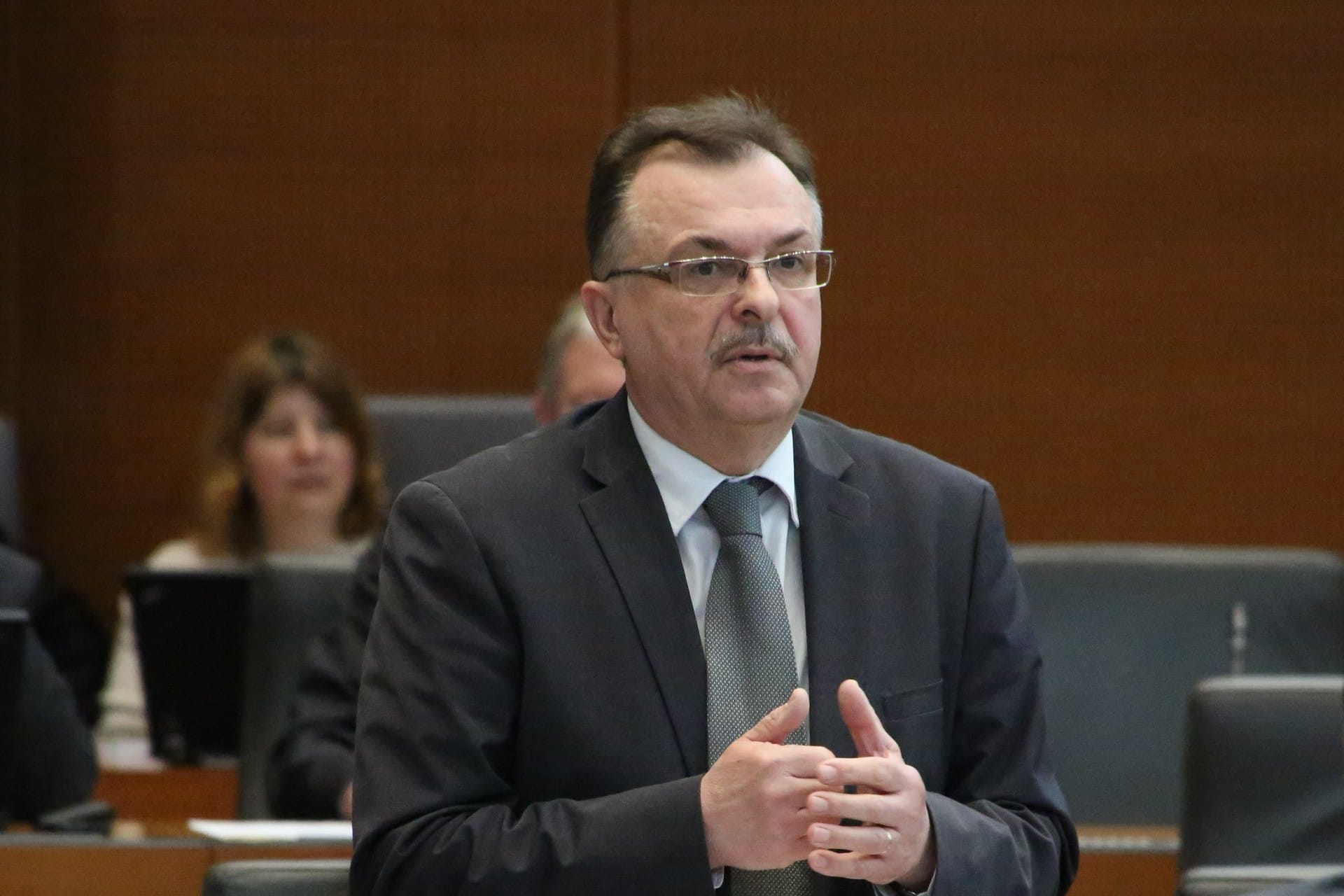 Jože Tanko poziva predsednika Državnega zbora k spoštovanju Poslovnika glede zagotavljanja javnosti dela