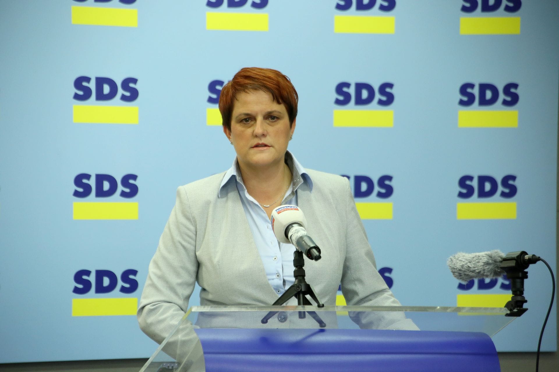 Jelka Godec: Ministrica za zdravje Milojka Kolar Celarc je del problema in ne rešitve