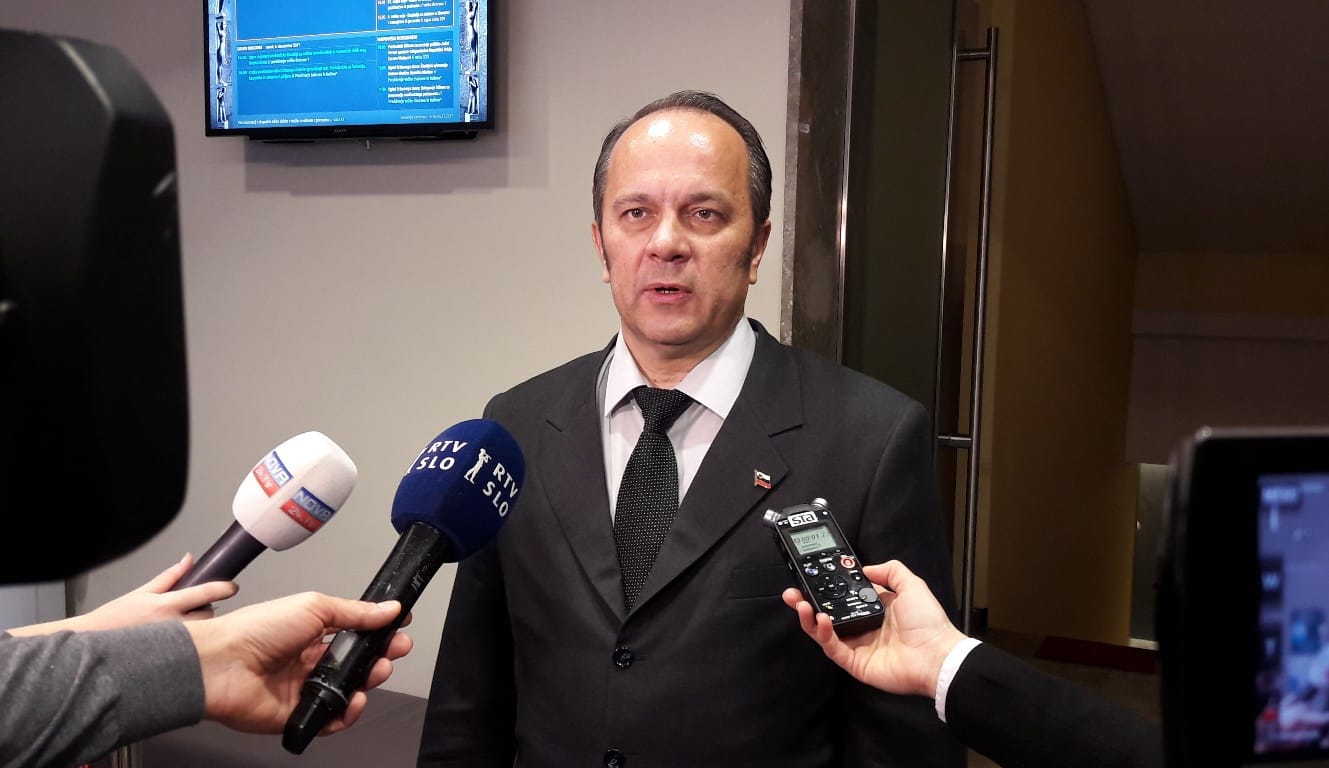 Mag. Branko Grims: Problem ilegalnih migrantov je še vedno pereč