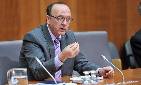 Dr. Vinko Gorenak: Kdo je odgovoren za ustavni padec zakona o odvzemu premoženja nezakonitega izvora?