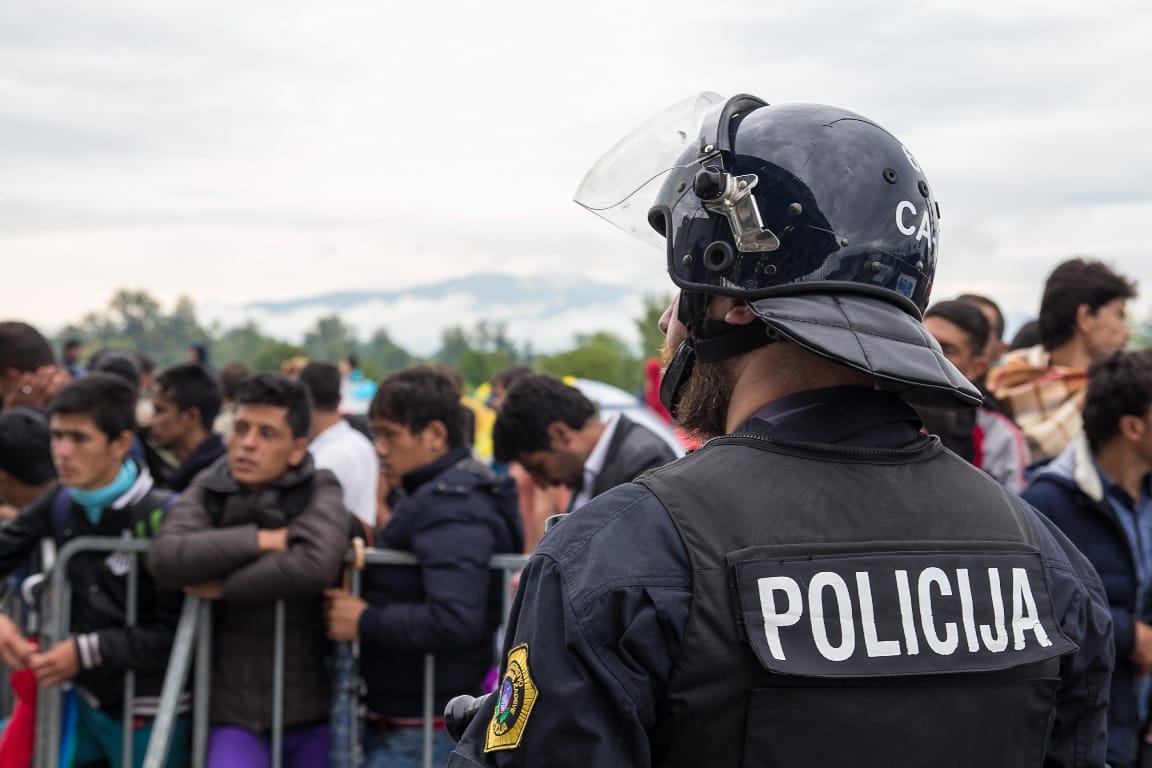 Čas je, da Slovenija učinkovito zaščiti svoje meje in prepreči ilegalne migracije