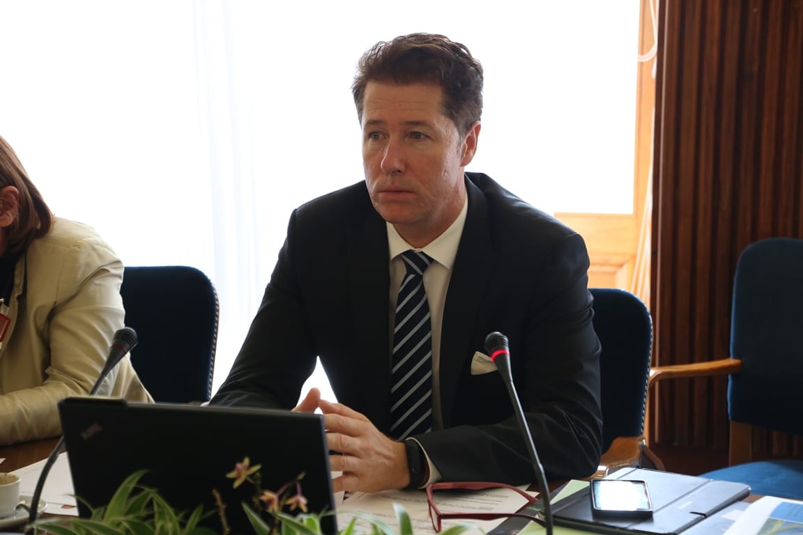 Franc Breznik: Državljani se pri sprejemu v institucionalno varstvo soočajo z neživljenjskimi postopki