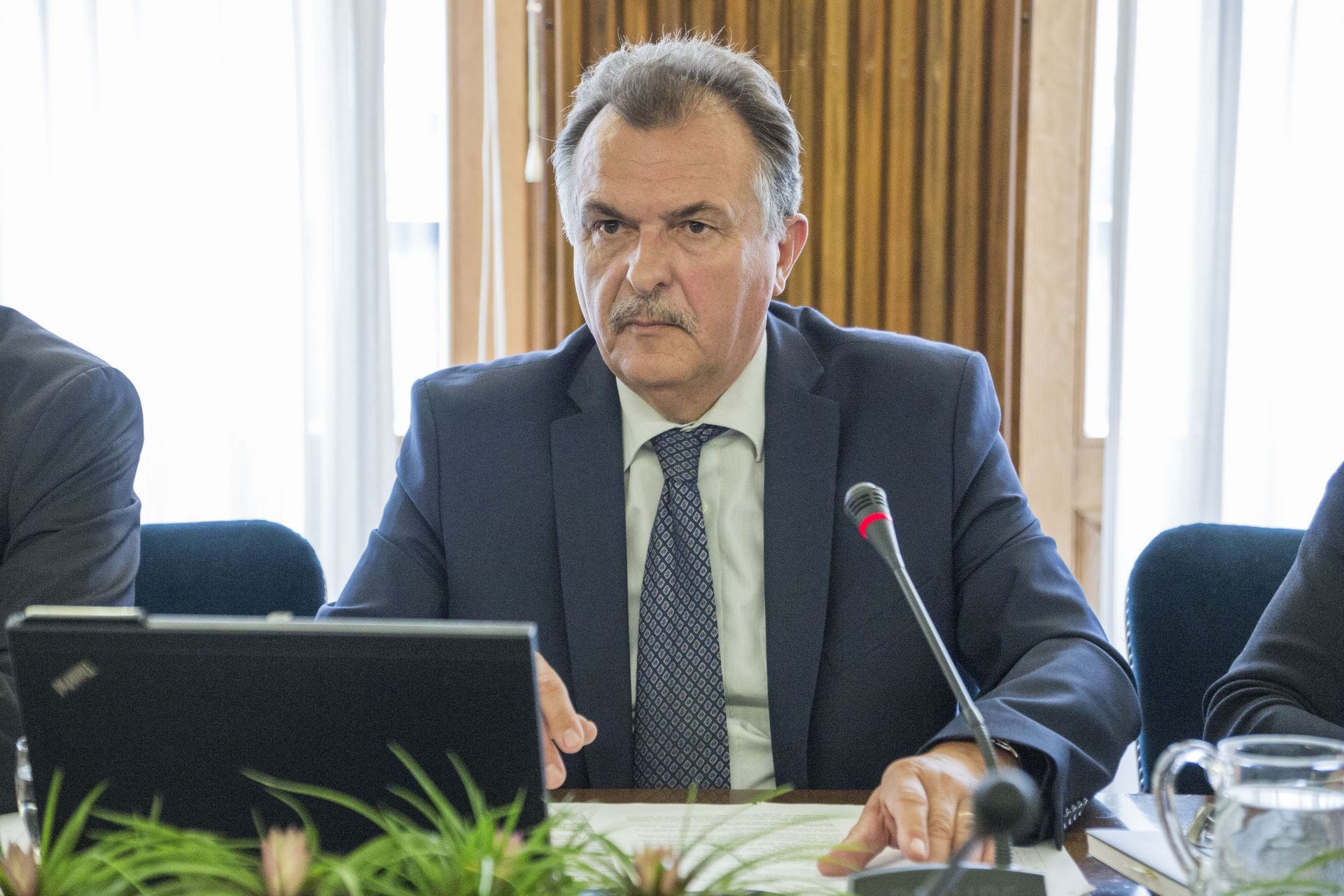 [STALIŠČE] Jože Tanko: Če lahko država pomaga brezposelnim, naj pomaga tudi dohodninskim zavezancem