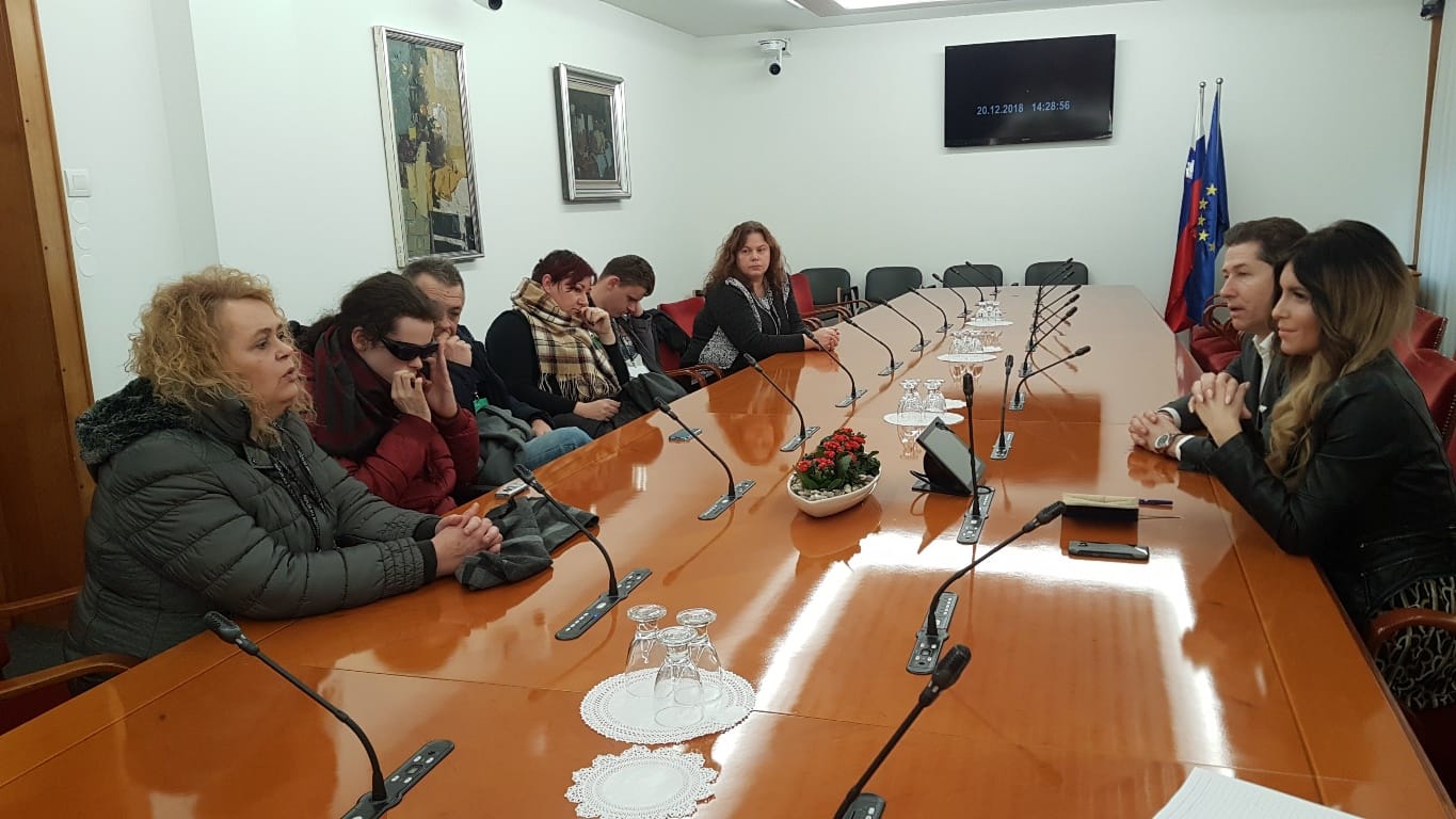 Prisluhnili smo staršem slepih in slabovidnih otrok