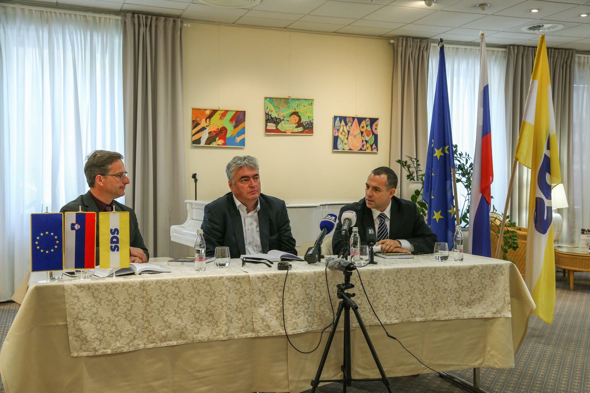 Dr. Milan Zver: Kljub željam, da bi SDS onesposobili, smo resna politična stranka že 30 let