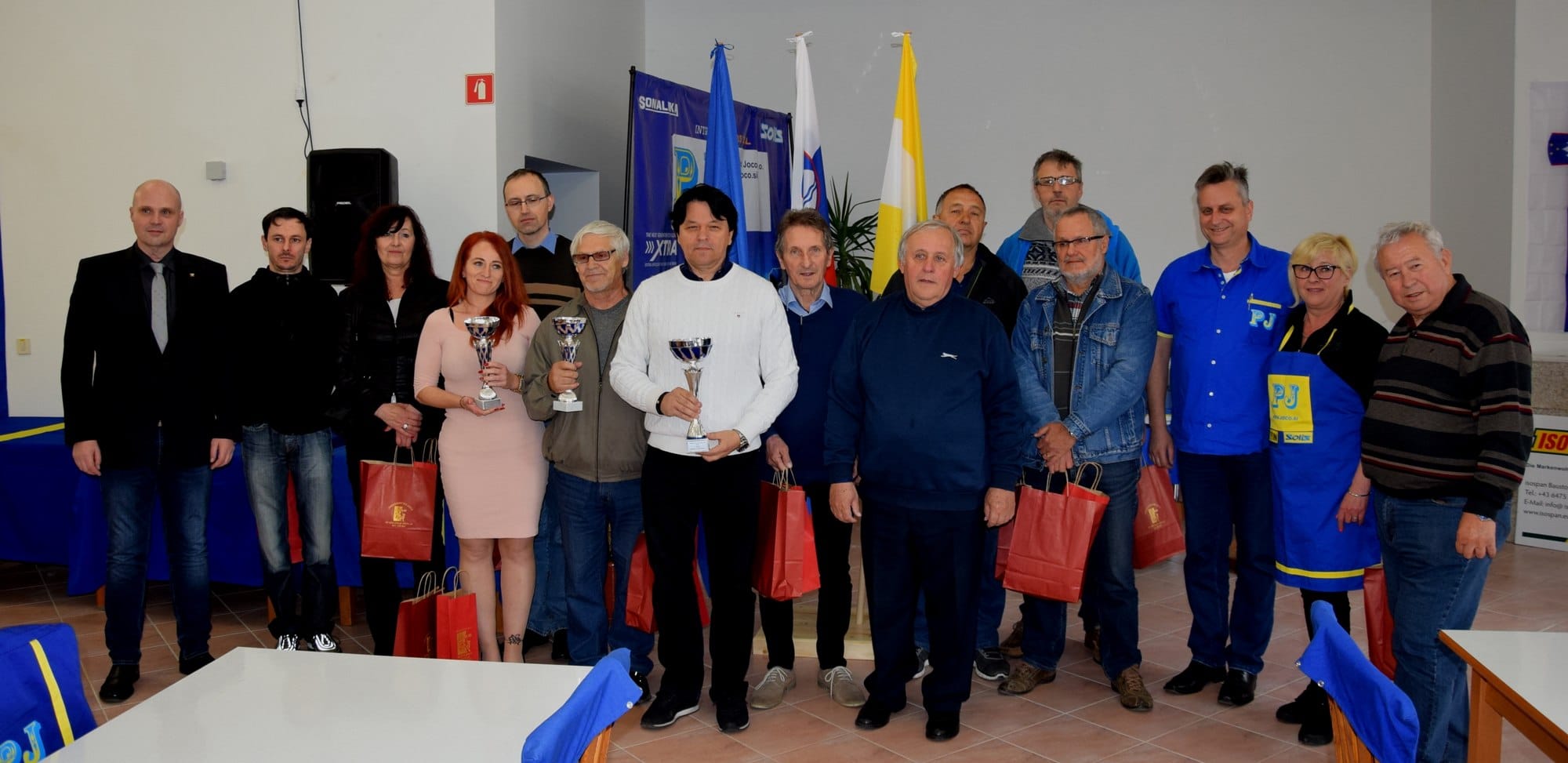 Izpeljan prvi Velikonočni šahovski turnir SDS
