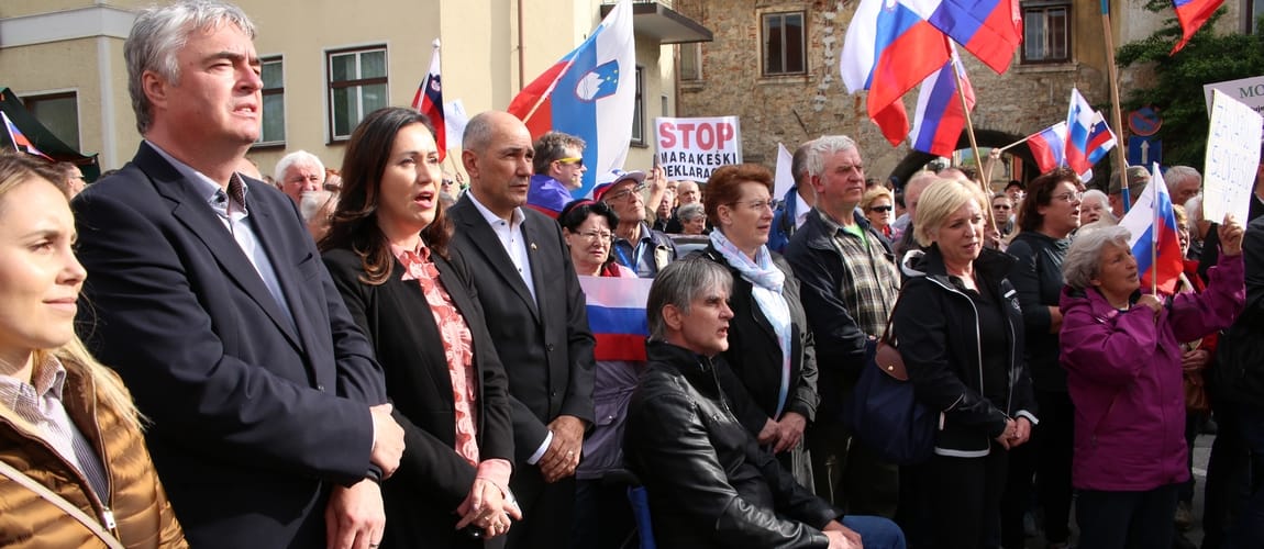 Jasno sporočilo iz Črnomlja: Dovolj je! Vlada naj zavaruje slovensko mejo!