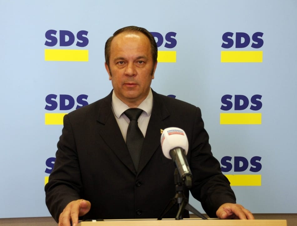 Zaradi odločitve vlade Marjana Šarca o umiku Turčije s seznama varnih izvornih držav lahko postanemo za ilegalne migrante obljubljena dežela 