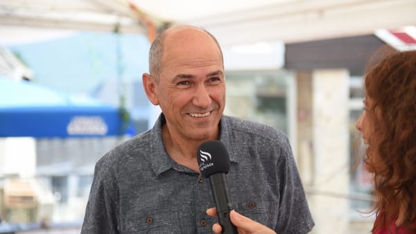 Janez Janša radio Ognjišče