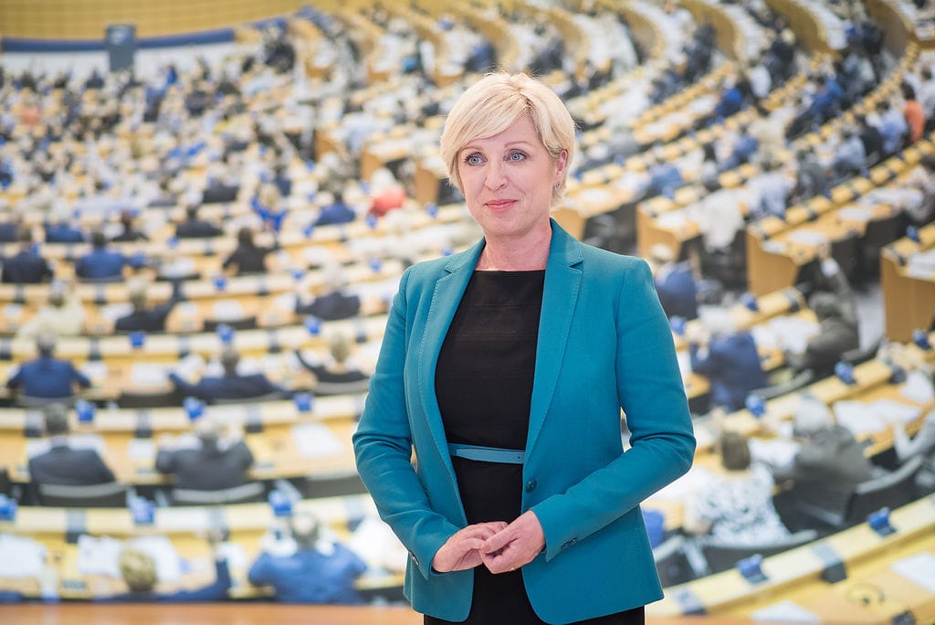 Romana Tomc: Predlog slovenskega komisarja postavlja ambicije slovenske evropske politike na uradniški nivo