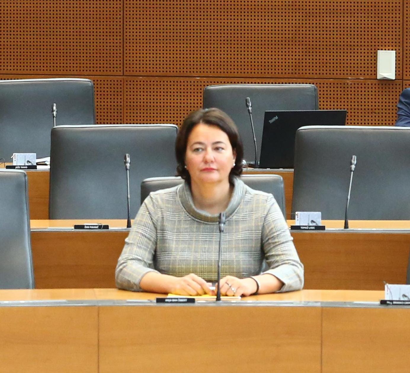 [ROMSKA TEMATIKA] Pogovor z romskimi predstavniki v občinskih svetih