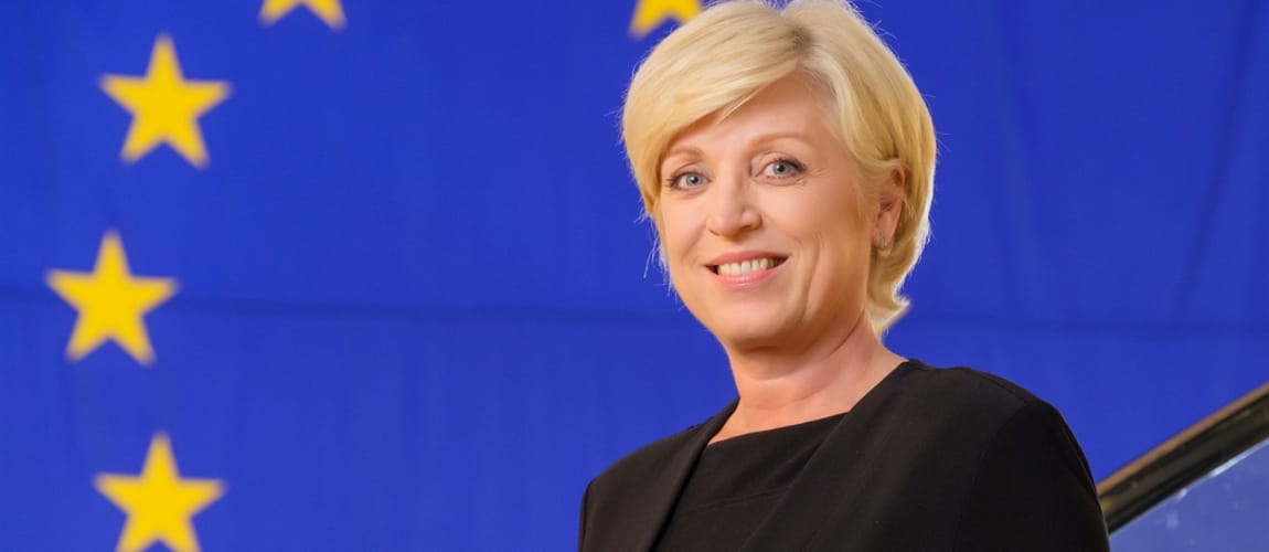 Romana Tomc: Beg možganov rešujmo z uspešnim gospodarstvom in ustrezno socialno politiko