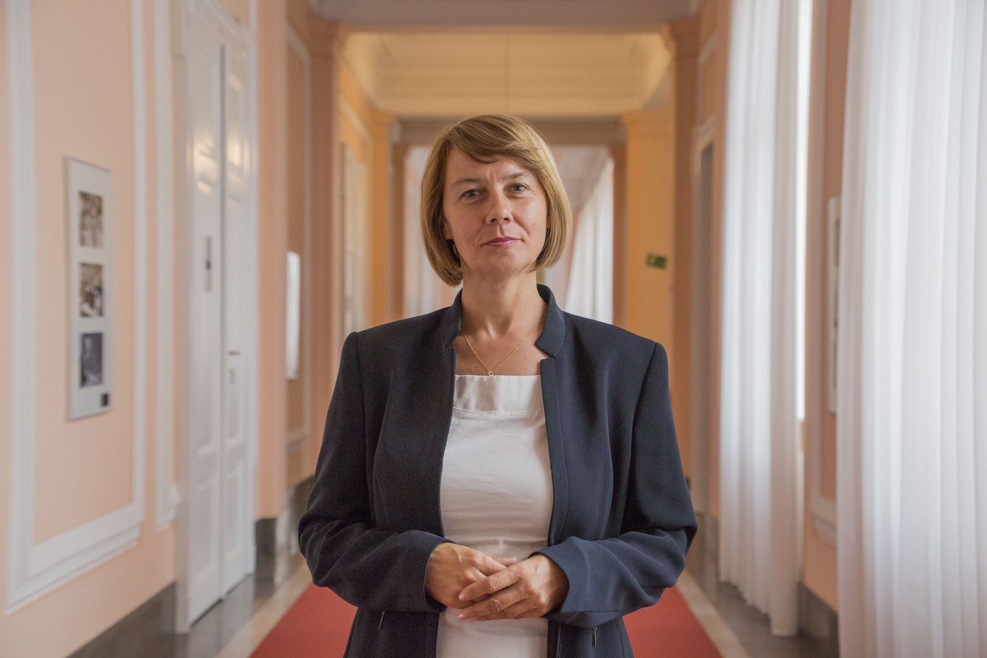 Alenka Jeraj: Zakaj pacienti iz Slovenije odhajajo na zdravljenja v tujino?