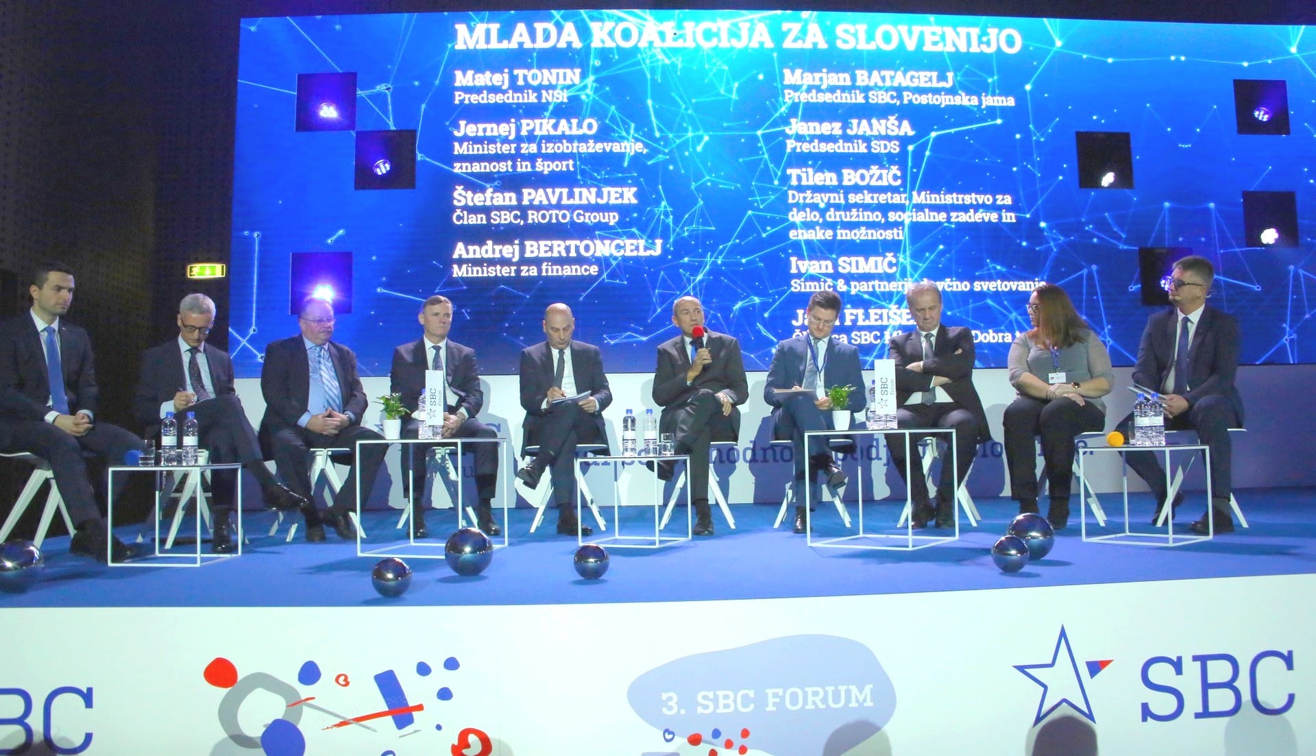 Janez Janša: Družba za normalen razvoj potrebuje dobro gospodarstvo in dober javni sektor
