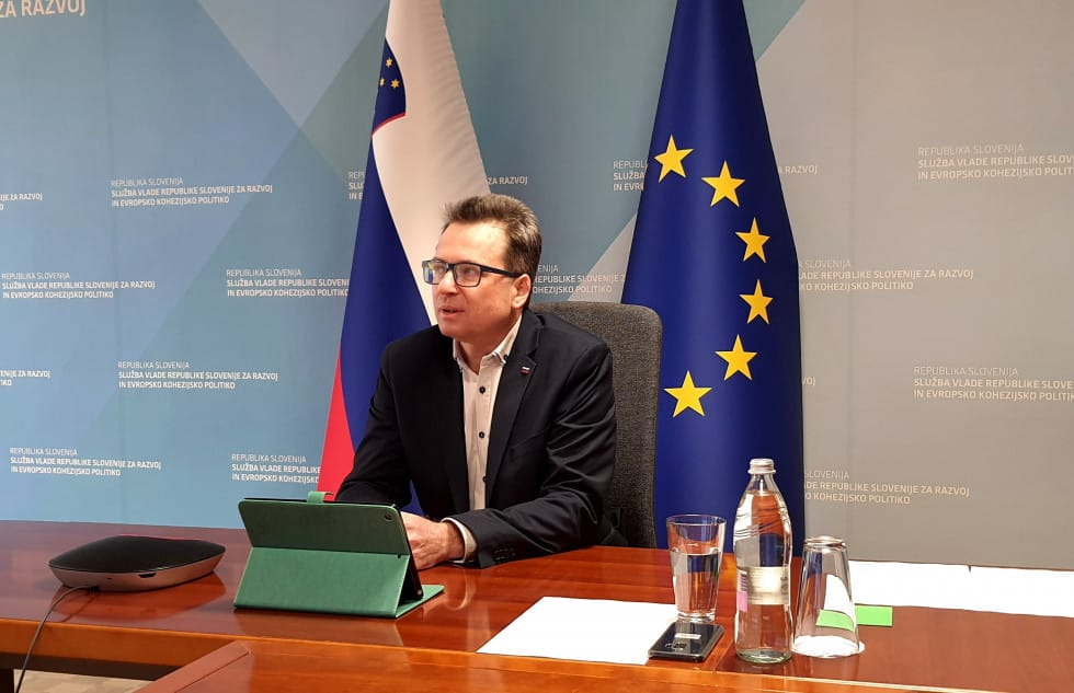 Ministri za kohezijsko politiko pozdravili naložbeno pobudo za omejitev vplivov COVID-19