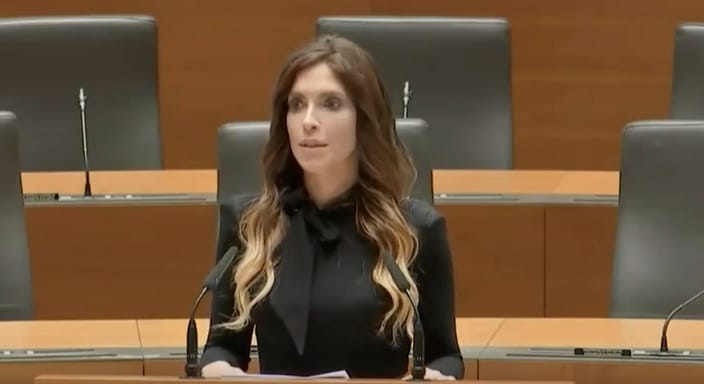[VIDEO] Eva Irgl: Danes se kaže, kako pomembno je, da imaš predsednika vlade, ki ve, kaj dela