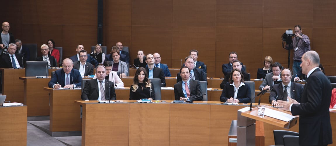 V SDS vsem ponujamo roko sodelovanja
