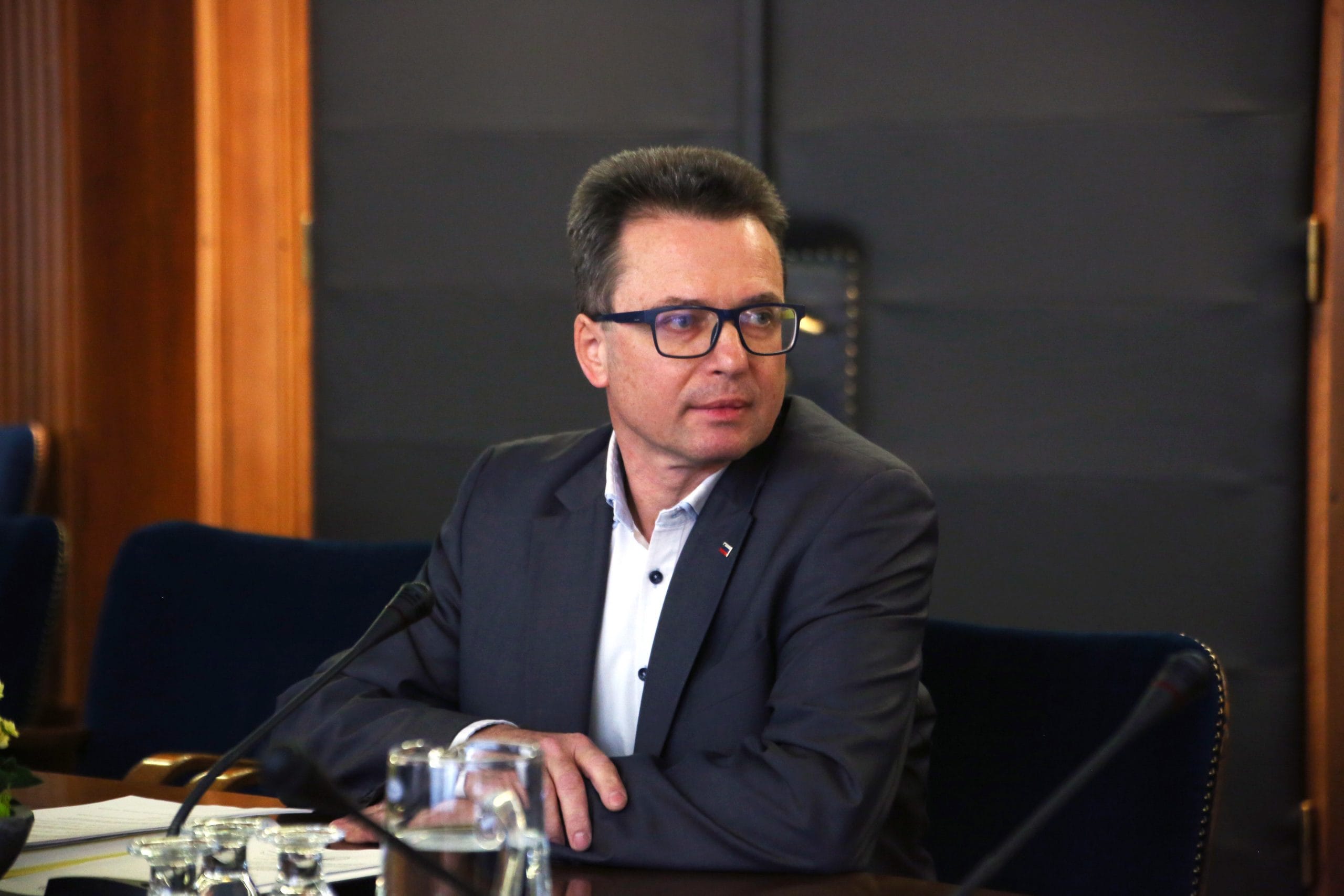 Zvone Černač