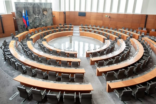 Varnostne razmere narekujejo pomoč Slovenske vojske pri varovanju južne meje