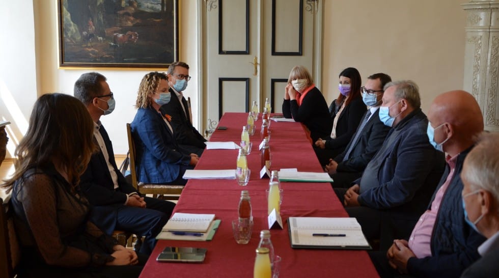 Minister Černač v Slovenski Bistrici: “Projekti, podprti z evropskimi sredstvi, pomembno prispevajo k razvoju občin.”