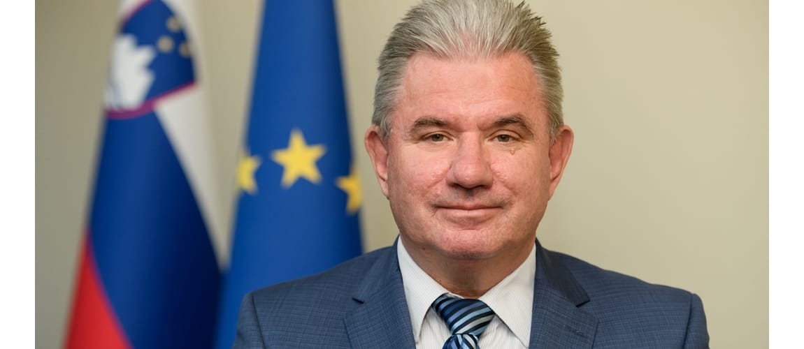 Ukrepi za učinkovitejšo gradnjo so namenjeni hitrejšim postopkom in ne škodovanju okolja in narave