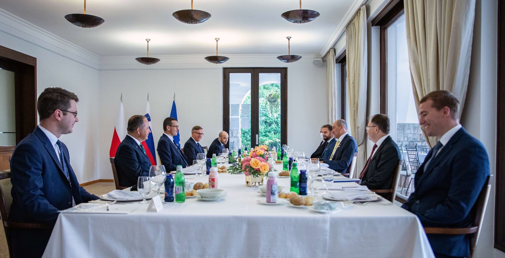 Predsednik vlade Janez Janša s predsedniki vlad na dvostranskih pogovorih