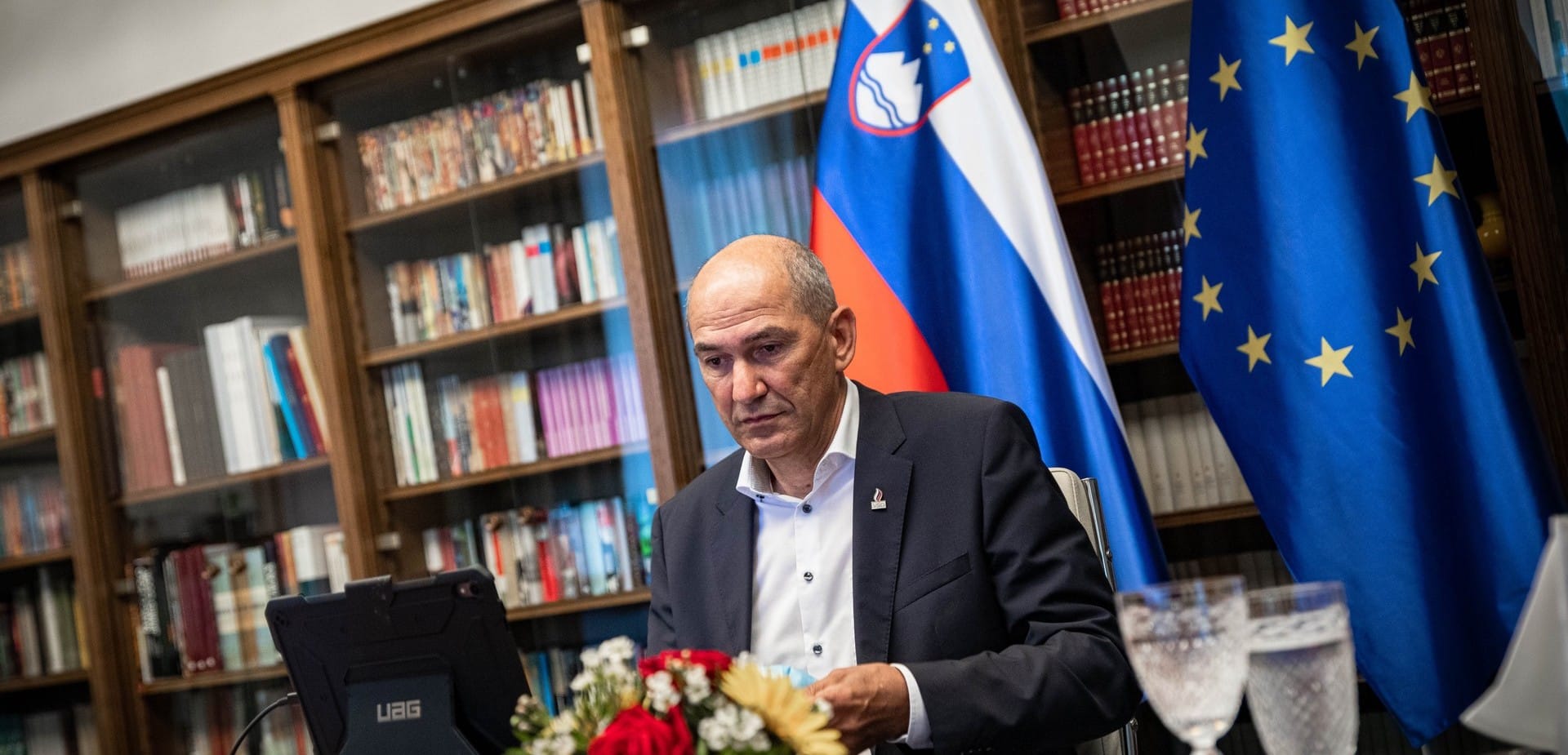 Predsednik vlade Janez Janša na videokonferenčnem izrednem zasedanju Evropskega sveta o dogodkih v Belorusiji