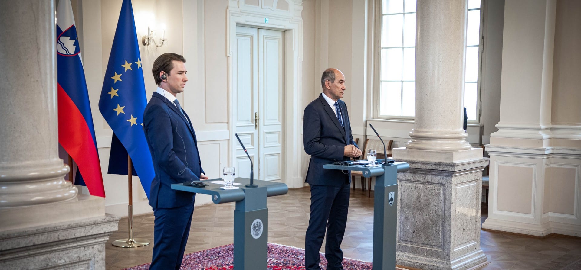 Predsednik vlade Janez Janša z avstrijskim kanclerjem Sebastianom Kurzem o boju proti koronavirusu in nezakonitim migracijam