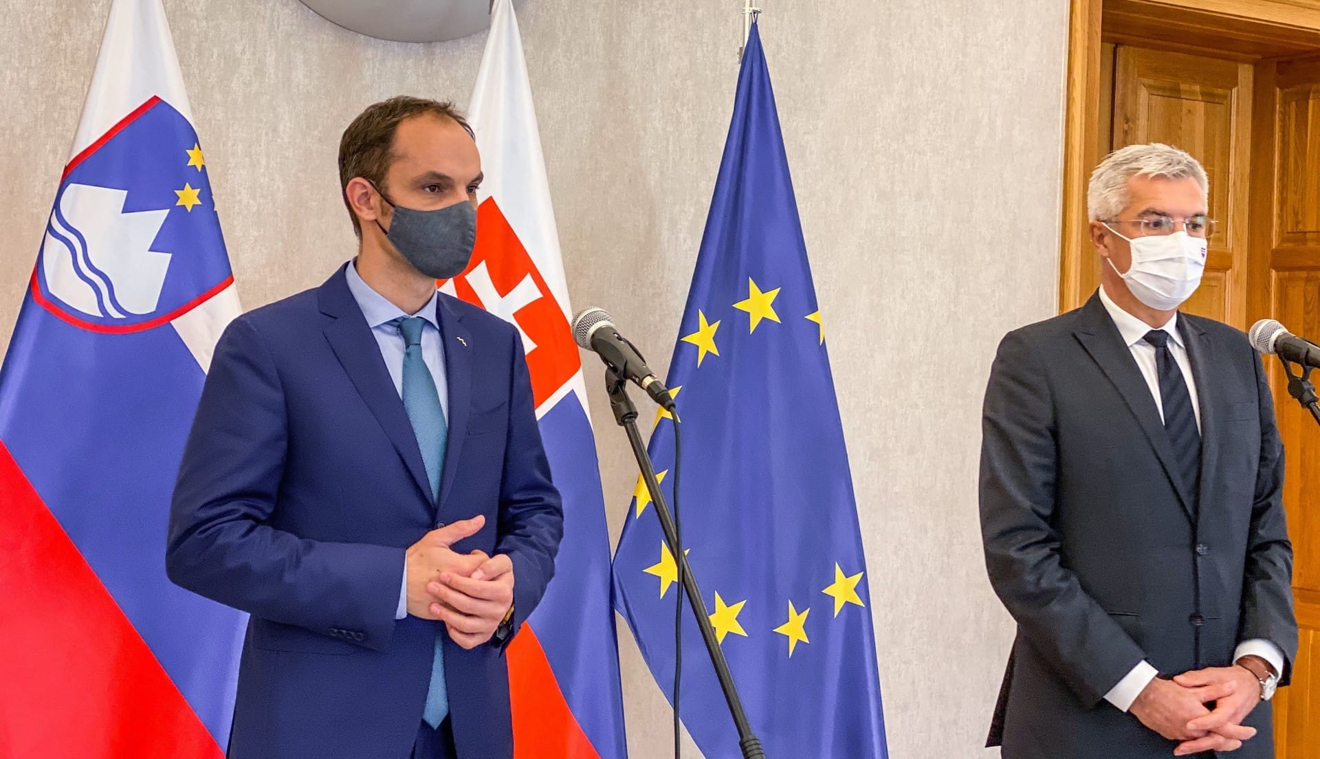 Minister dr. Logar s slovaškim ministrom Korčokom o gospodarskem sodelovanju in usklajevanju ukrepov proti covidu-19