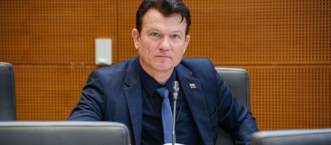 Jožef Lenart: Zakon o zagotavljanju sredstev za investicije v Slovensko vojsko izpolnjuje vse pogoje za ustavno dopustno prepoved referenduma