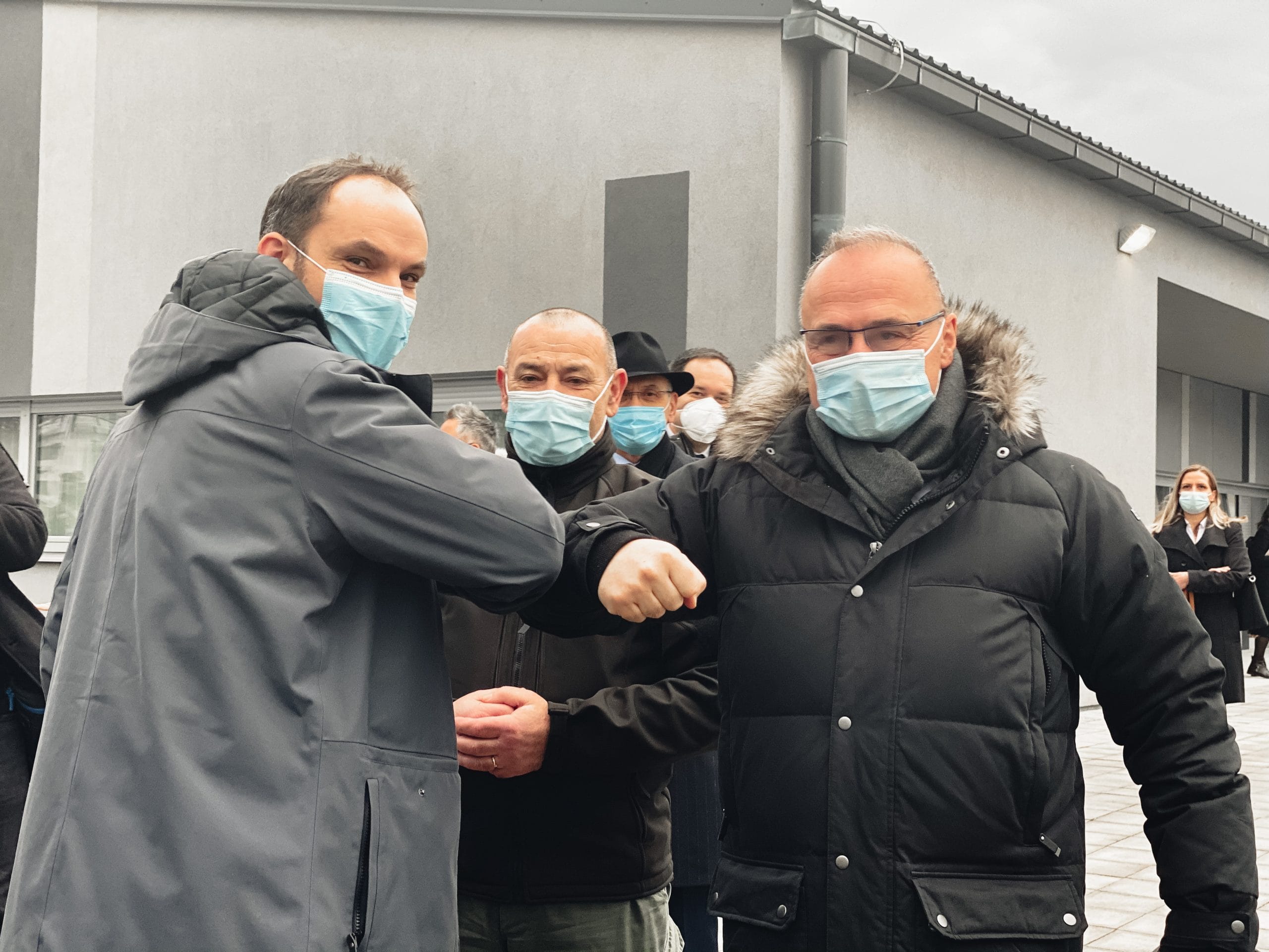 Minister dr. Logar na delovnem obisku na Hrvaškem obiskal Petrinjo